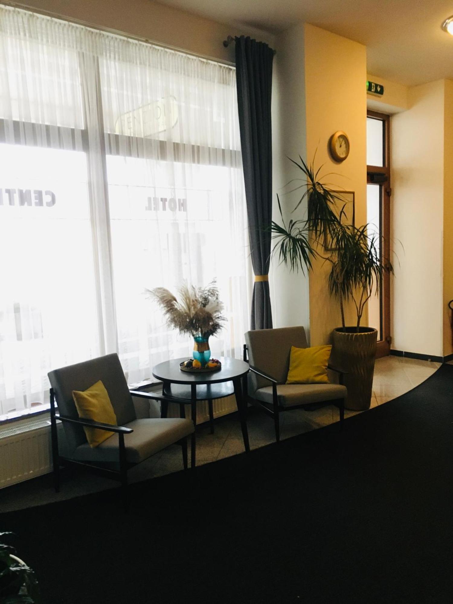 Penzion Hotelu Central Dvůr Králové nad Labem Extérieur photo