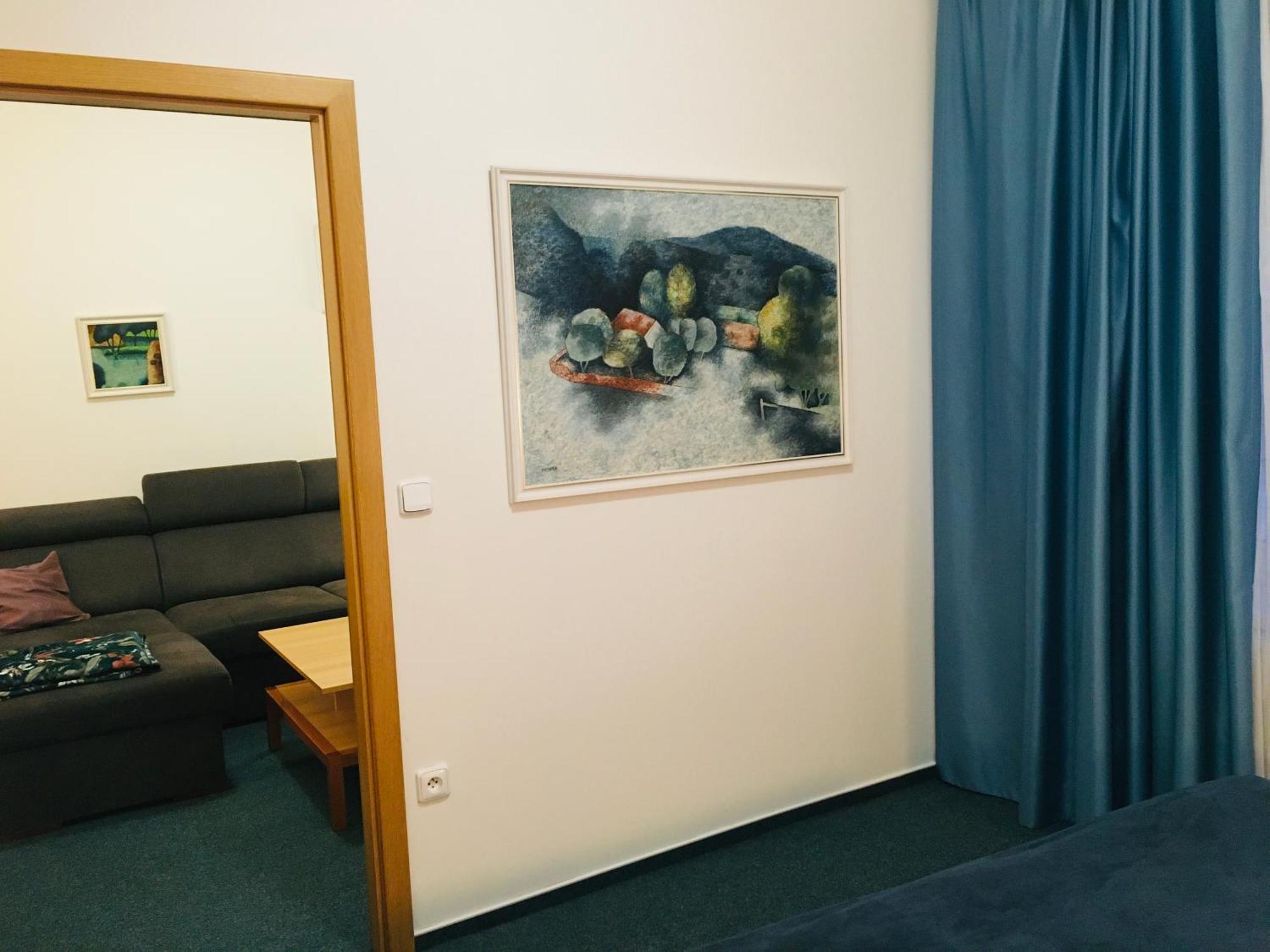 Penzion Hotelu Central Dvůr Králové nad Labem Extérieur photo