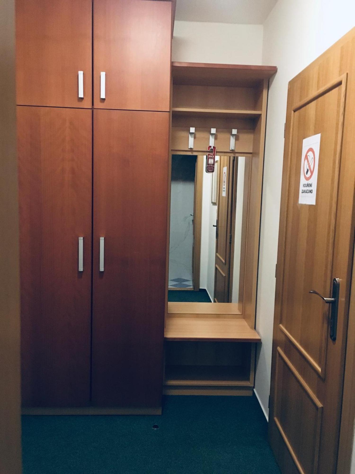 Penzion Hotelu Central Dvůr Králové nad Labem Extérieur photo